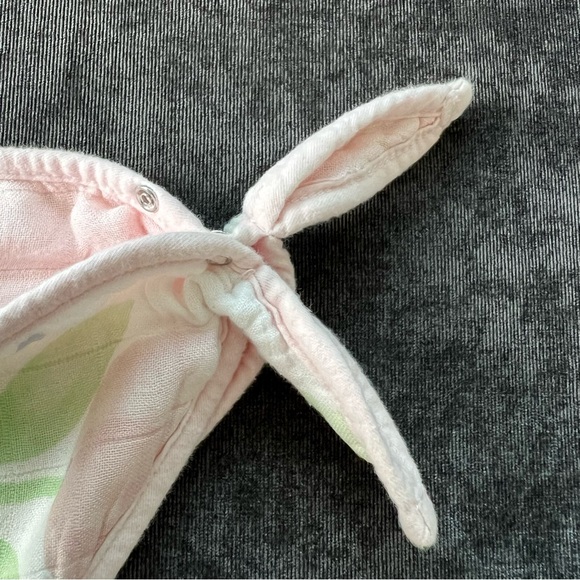 Little Unicorn Floral Bandana Bibs Set of 2 - Picture 4 of 15